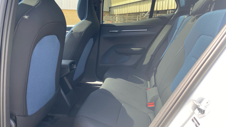 Volvo EX30 315kW Twin Motor Performance Ultra 69kWh 5dr Auto Electric Estate